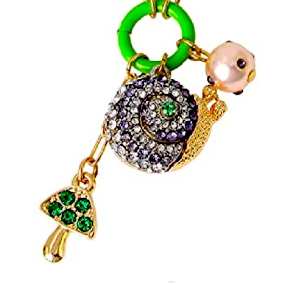 Betsey Johnson Jewelry - New Betsey Johnson Snail Charm Pendant Necklace